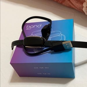 Bond touch bracelet